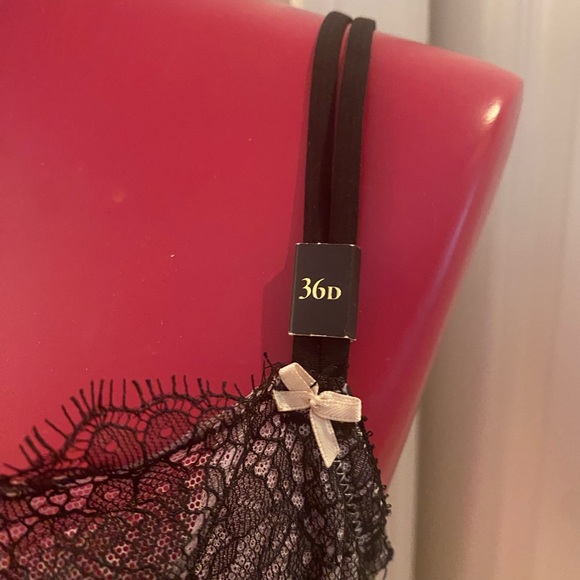 Victoria’s Secret unlined Demi bra black and pink lace with pink bow detail bra - Picture 4 of 12